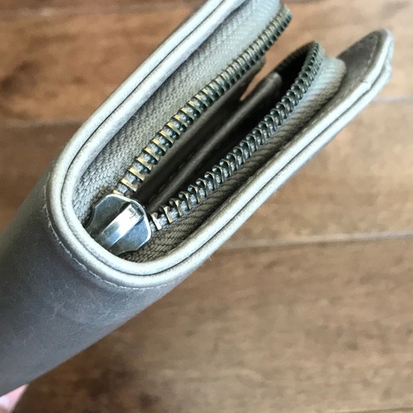 Matt & Nat Webber Vintage Wallet- Taupe - Picture 4 of 10